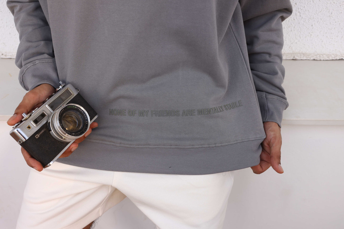STEEL GREY SWEATSHIRT