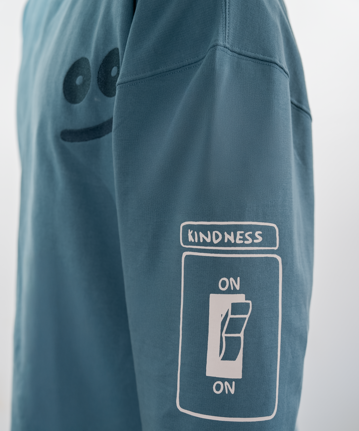 ICY BLUE SWEATSHIRT