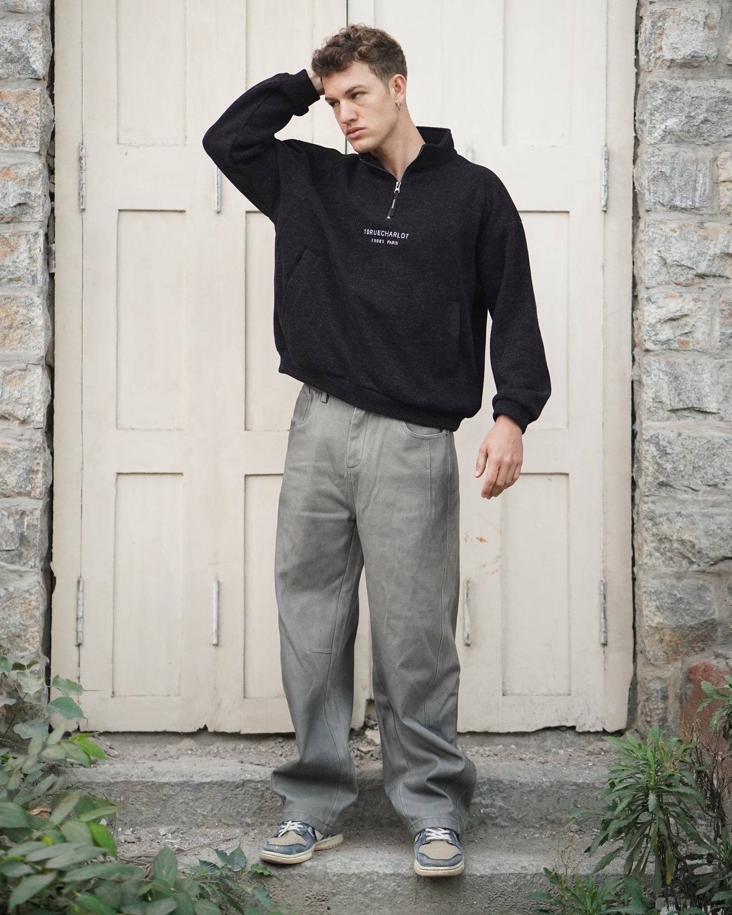 Quarter zip sweatshirt